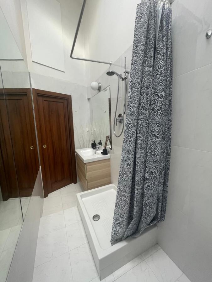 Di Quarto Apartment ฟลอเรนซ์ ภายนอก รูปภาพ